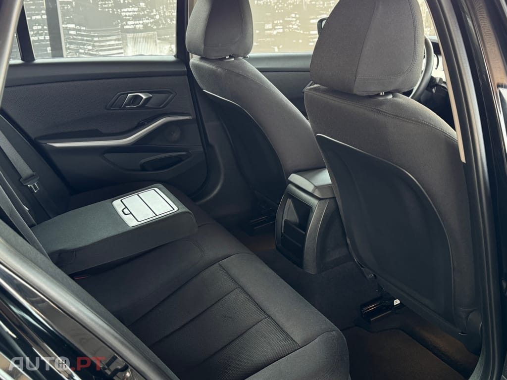 BMW 318 d Touring Corporate Edition