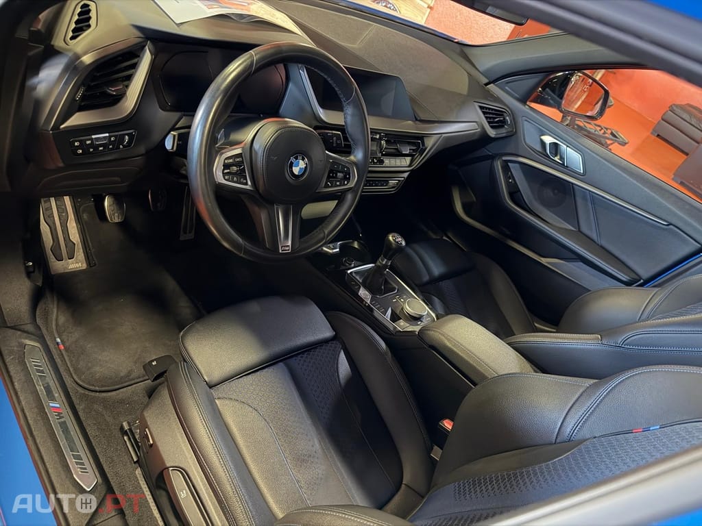 BMW 116 d Pack Desportivo M