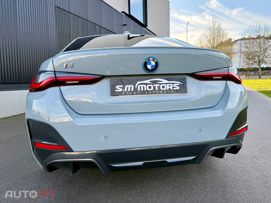 BMW i4 eDrive40 Pack Desportivo M