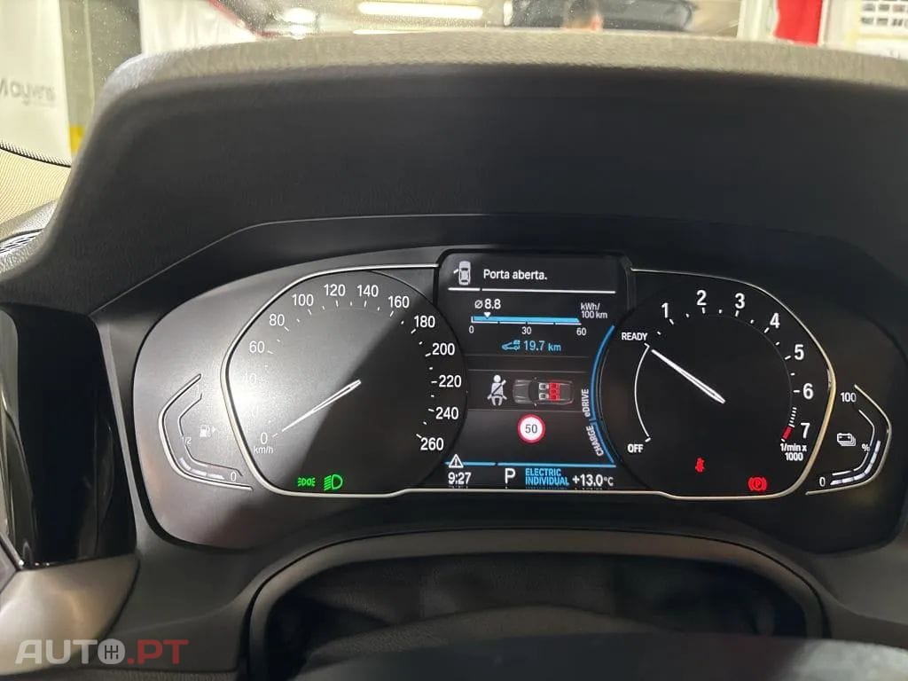 BMW 330 e Touring Corporate Edition Auto
