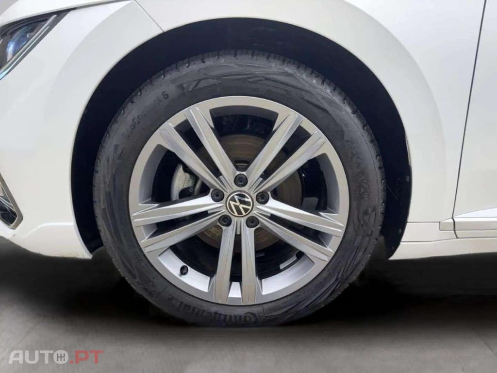 Volkswagen Arteon 1.4 TSI eHybrid DSG R-LINE