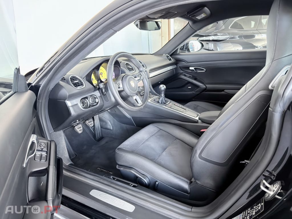 Porsche 718 2.0