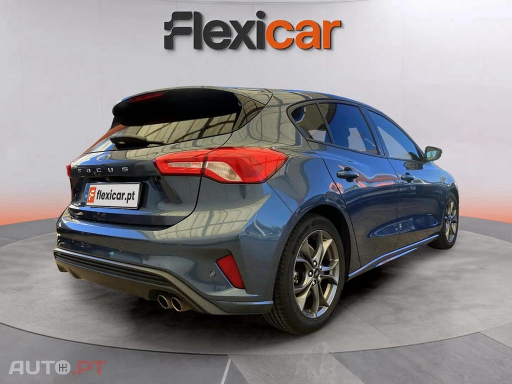 Ford Focus 1.0 EcoBoost MHEV ST-Line