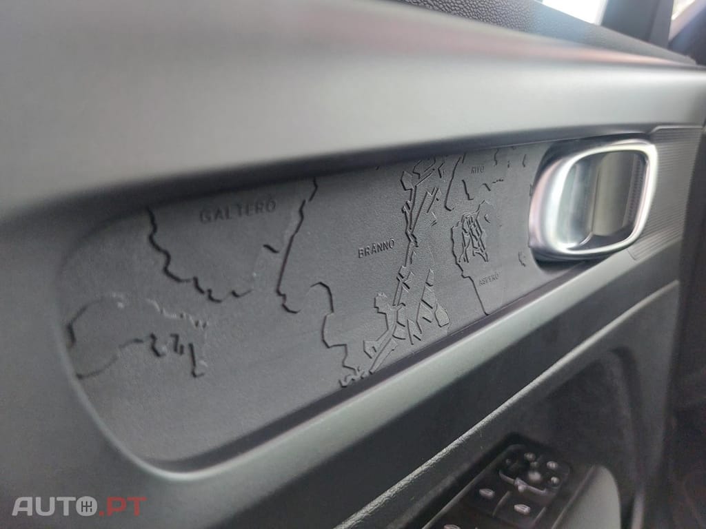 Volvo XC40 1.5 T2 Momentum