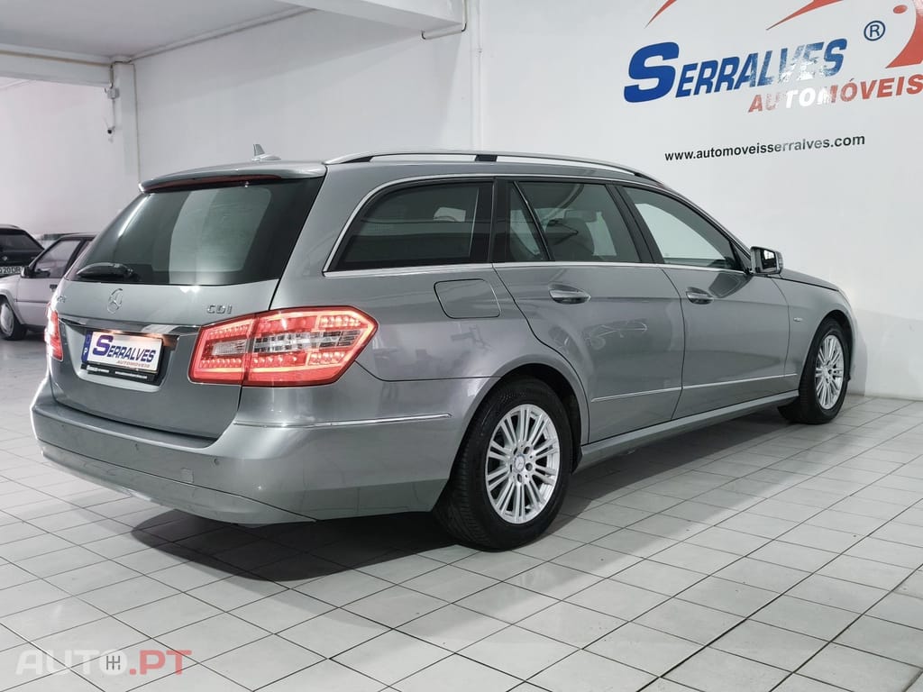 Mercedes-Benz E 250 BlueTEC Elegance Auto. — fotografia 7