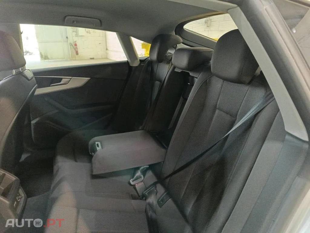 Audi A5 35 TDI S tronic