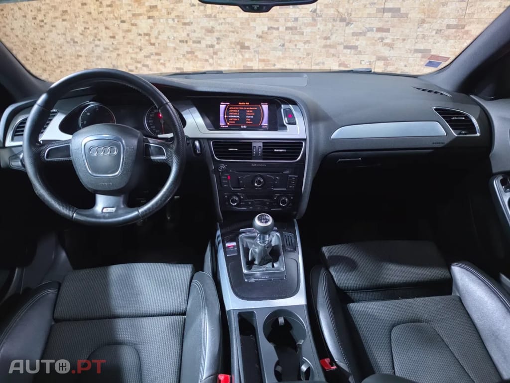 Audi A4 Avant 2.0 TDI S-line