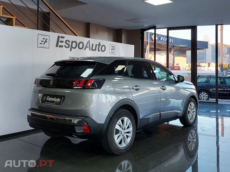 Peugeot 3008 1.5 BlueHDi Active