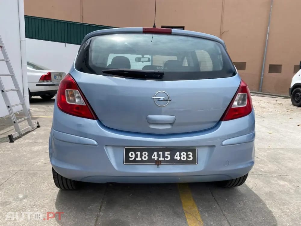 Opel Corsa 1.2 Enjoy