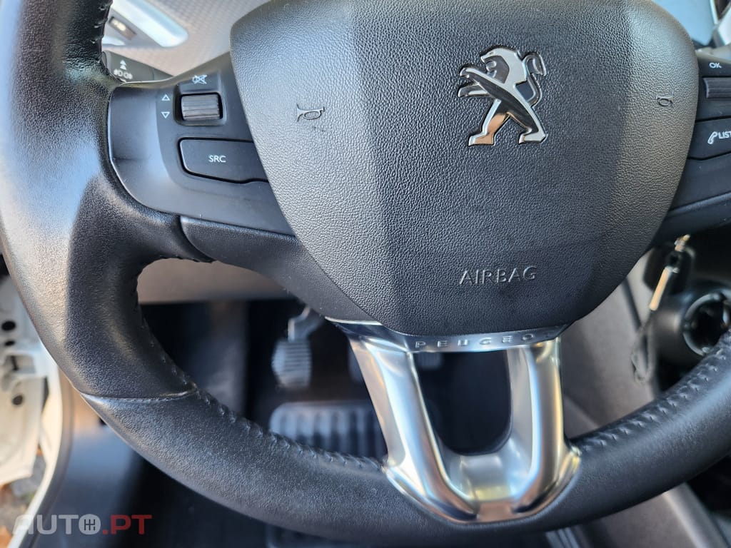 Peugeot 208 1.2 PureTech Style