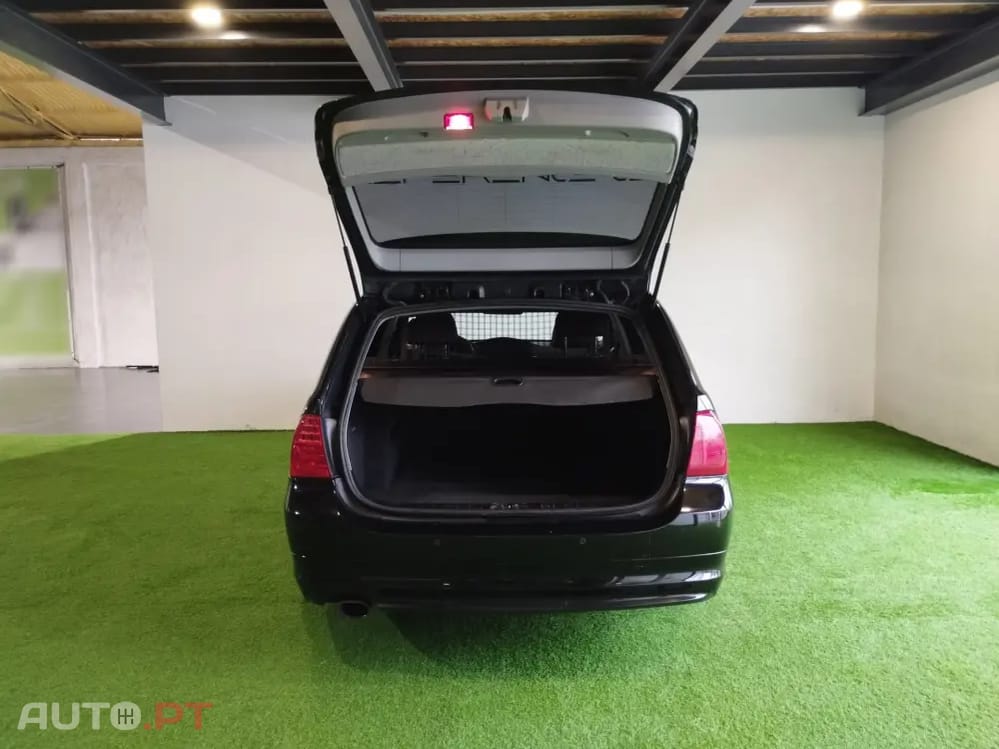 BMW 320 d Touring Line Sport