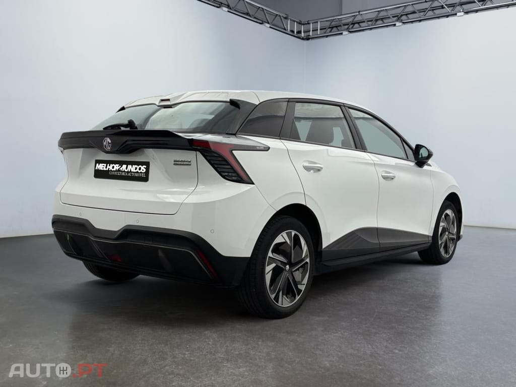 MG MG4 51 kWh Standard