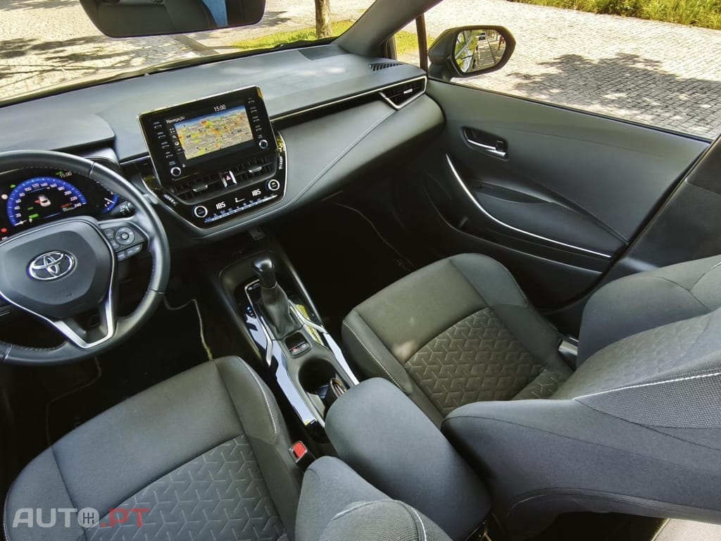 Toyota Corolla 1.8 Hybrid Comfort+P.Sport