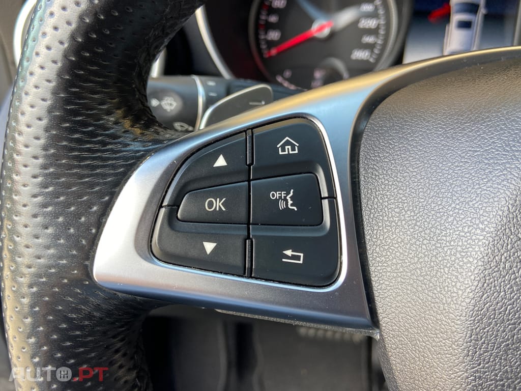 Mercedes-Benz GLC 250 D Coupé AMG Line 4-Matic