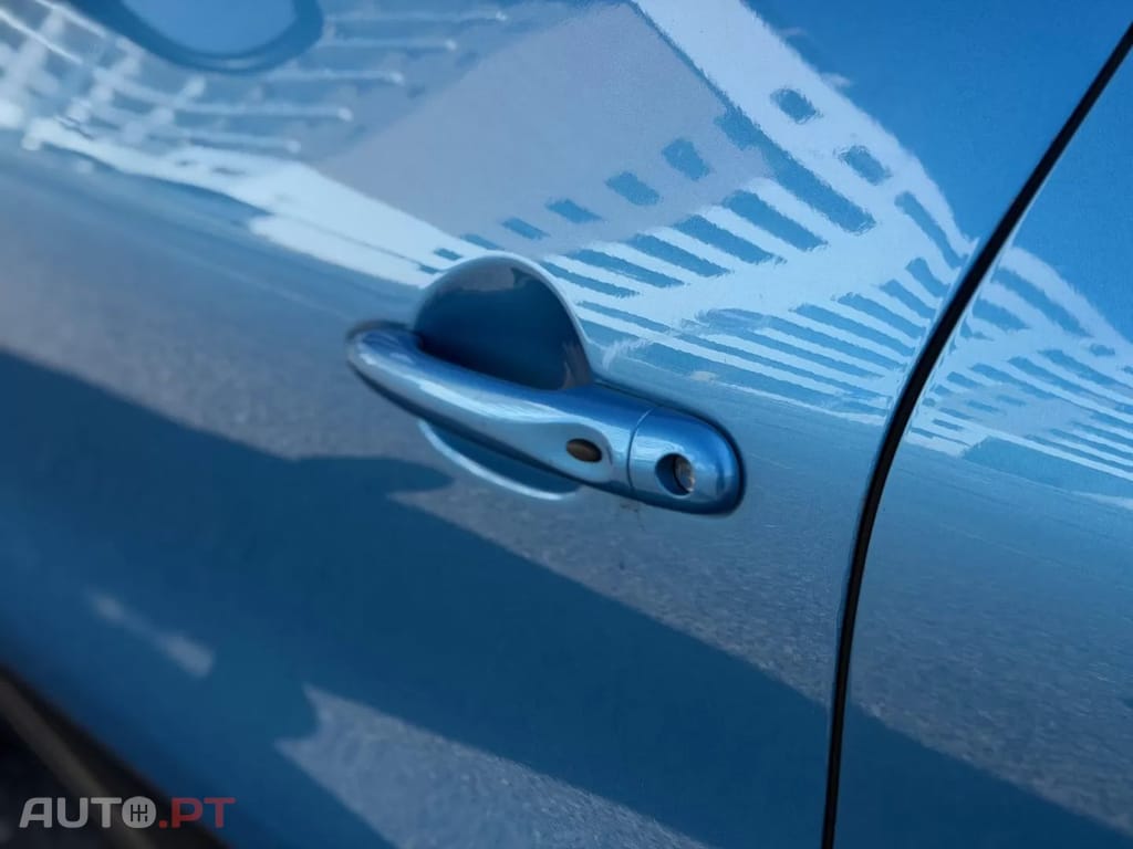 Renault Captur 1.2 TCe EDC Energy — fotografia 10