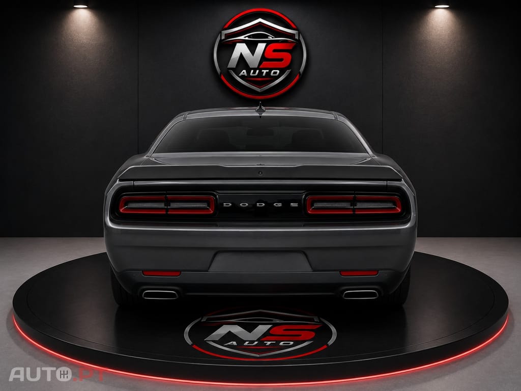 Dodge Challenger SXT
