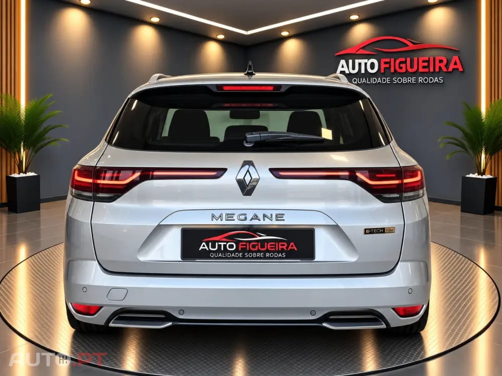 Renault Mégane Sport Tourer 1.6 E-Tech Plug-In Hybrid R.S. Line