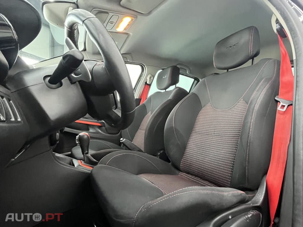Renault Clio 1.6 T RS EDC