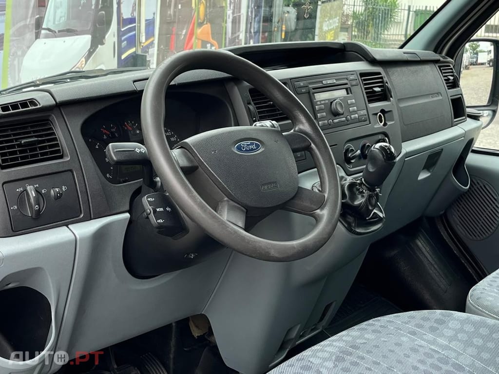 Ford Transit 9 lugares