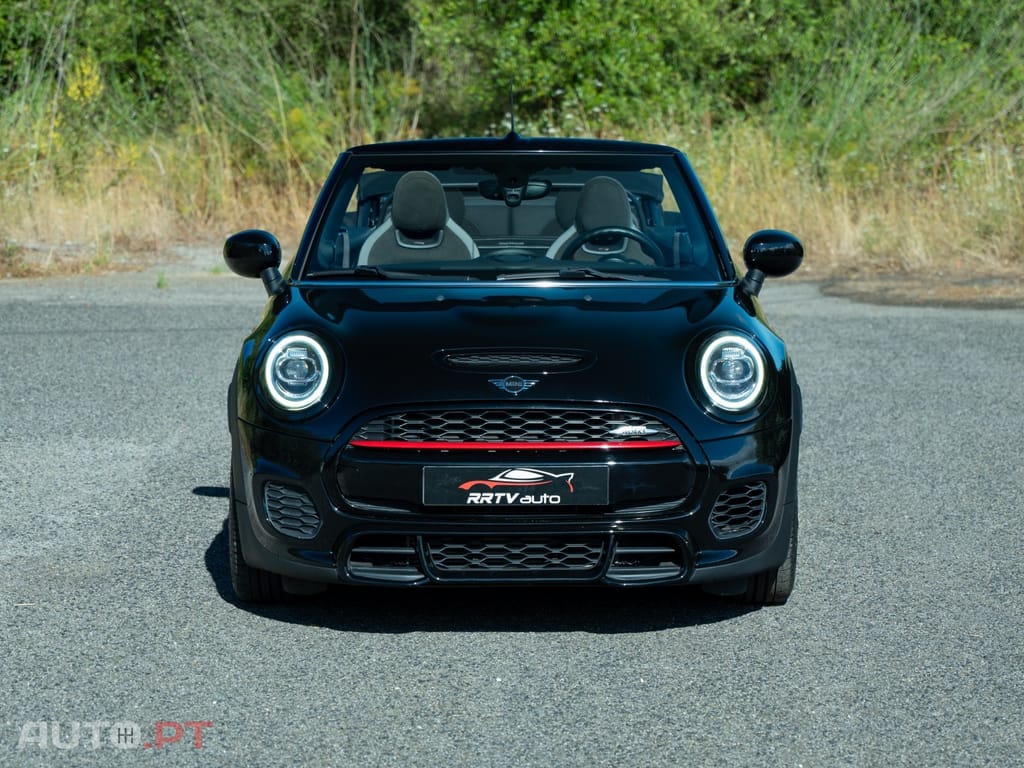 MINI Cabrio John Cooper Works Auto Desportiva