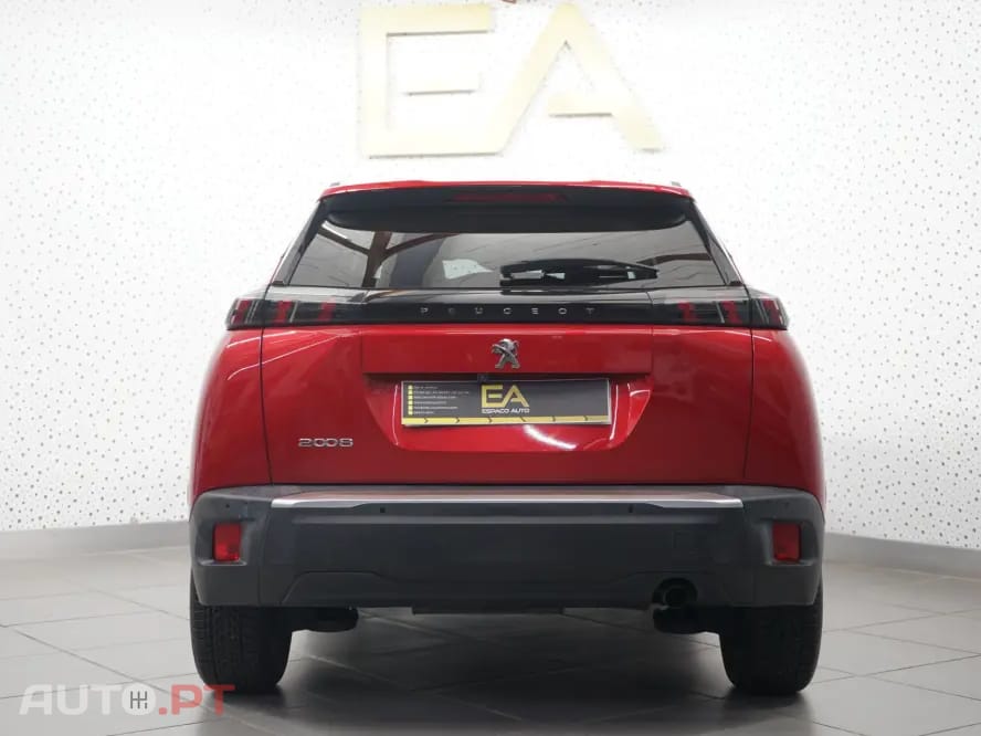 Peugeot 2008 1.2 PureTech Allure