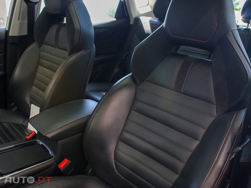 MG EHS 1.5 T-GDI Plug-in Hybrid Luxury