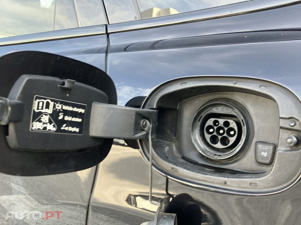 Porsche Cayenne S E-Hybrid