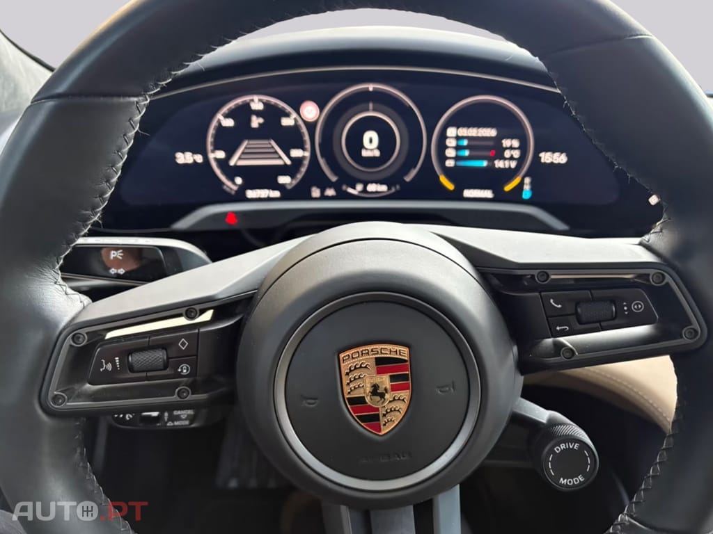 Porsche Taycan GTS 90 % I.V.A DEDUTIVEL 