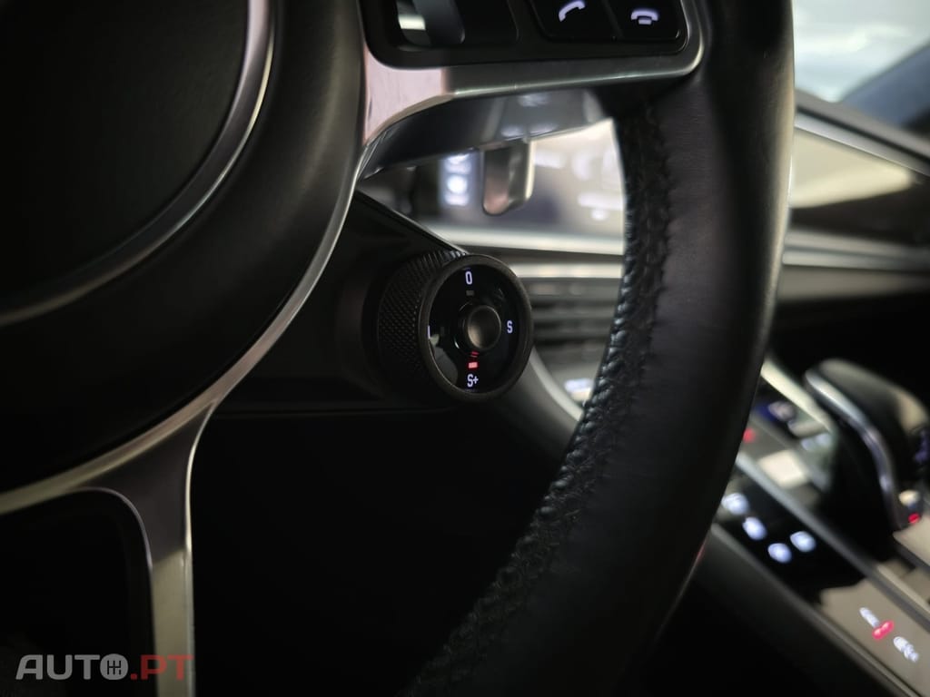 Porsche Panamera 4S Diesel