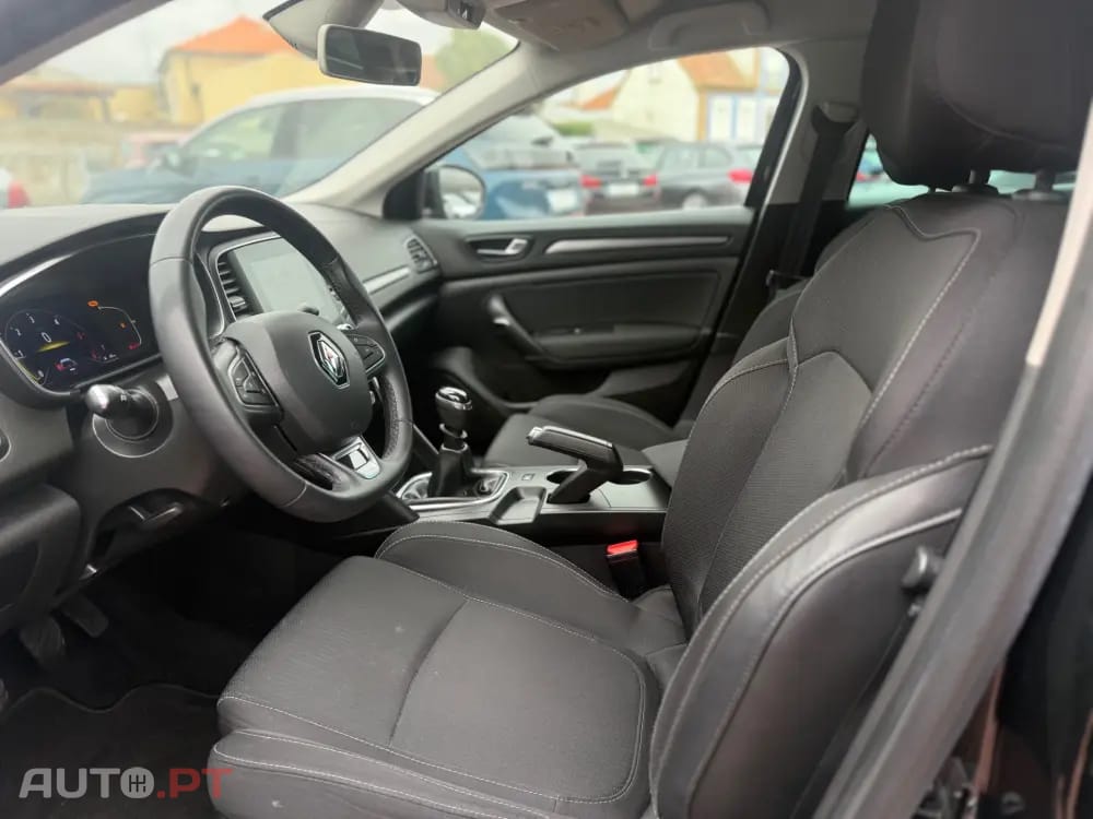 Renault Mégane 1.5 Blue dCi Intens