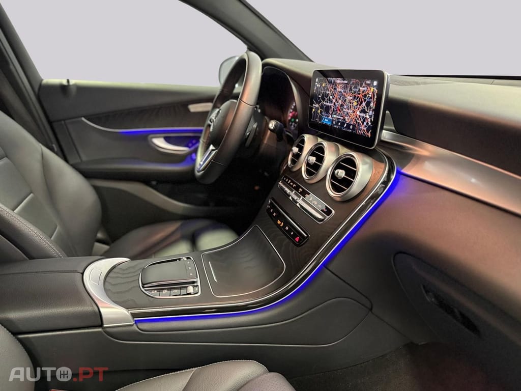 Mercedes-Benz GLC 300 de 4M I.V.A DEDUTÍVEL 