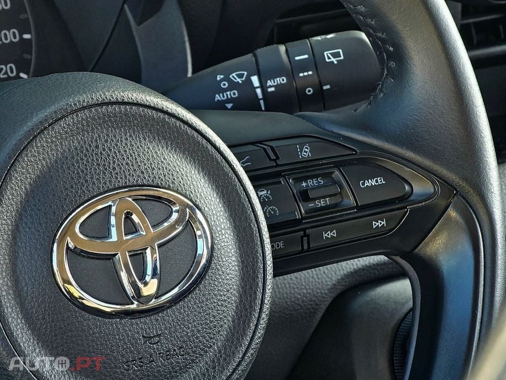 Toyota Yaris 1.0 VVT-i Comfort Plus