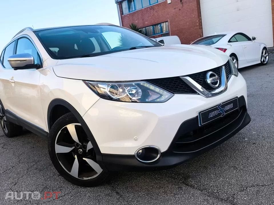 Nissan Qashqai 1.5 dCi Tekna J19