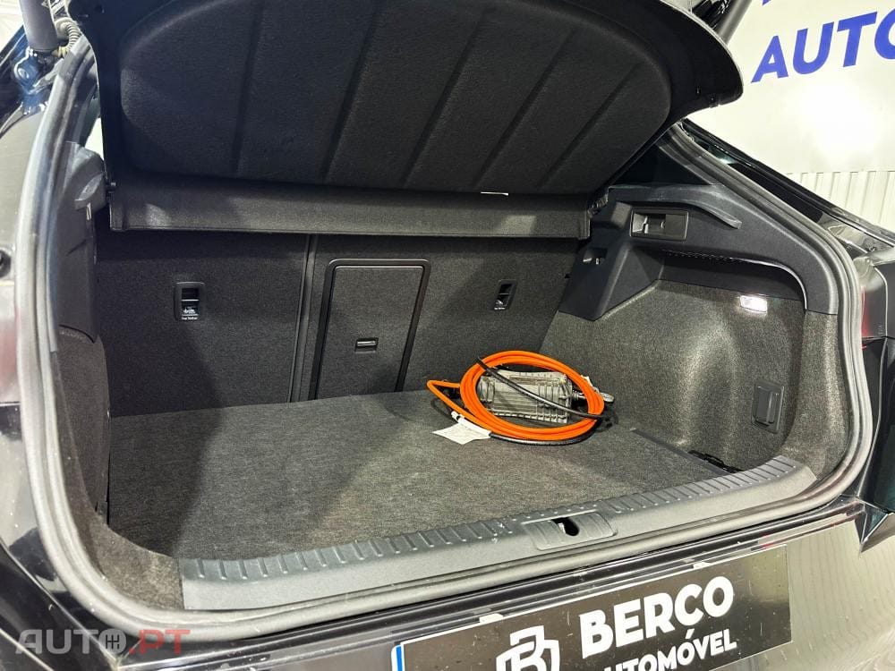 Cupra Formentor 1.5 e-Hybrid DSG VZ Black Edition