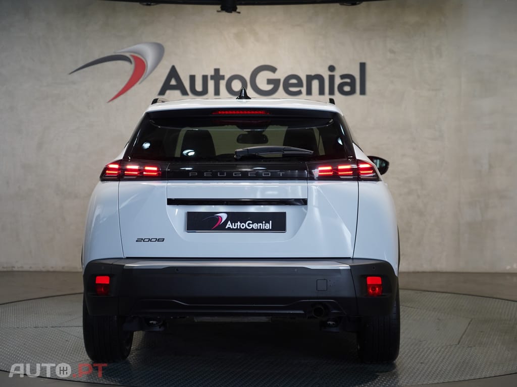 Peugeot 2008 1.2 PureTech Allure