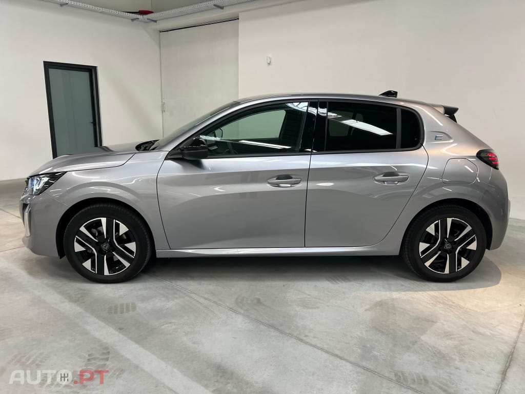 Peugeot E-208 51 kWh Allure
