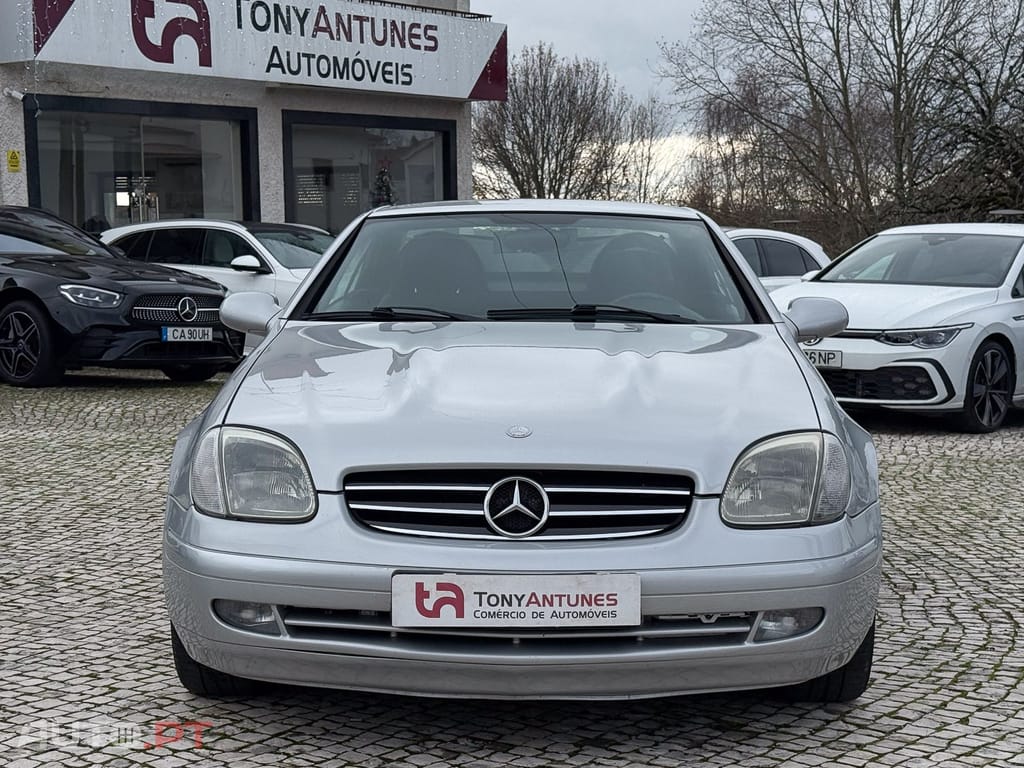 Mercedes-Benz SLK 200 Standard