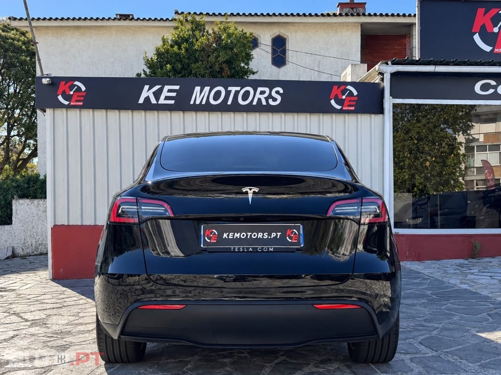 Tesla Model Y Tração Traseira