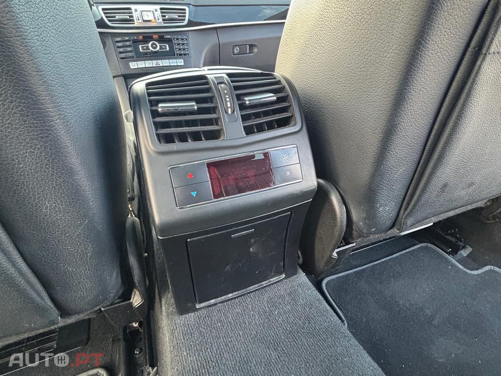 Mercedes-Benz E 300 Bluetec Hybrid Avantgarde