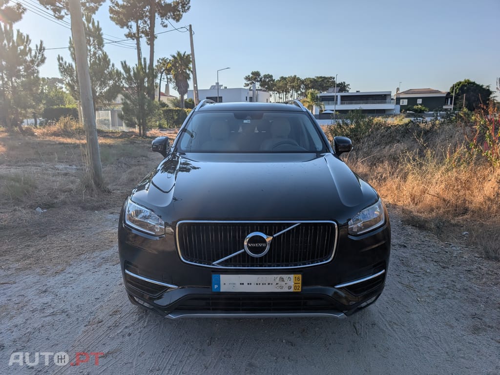 Volvo XC90 D4 Momentum
