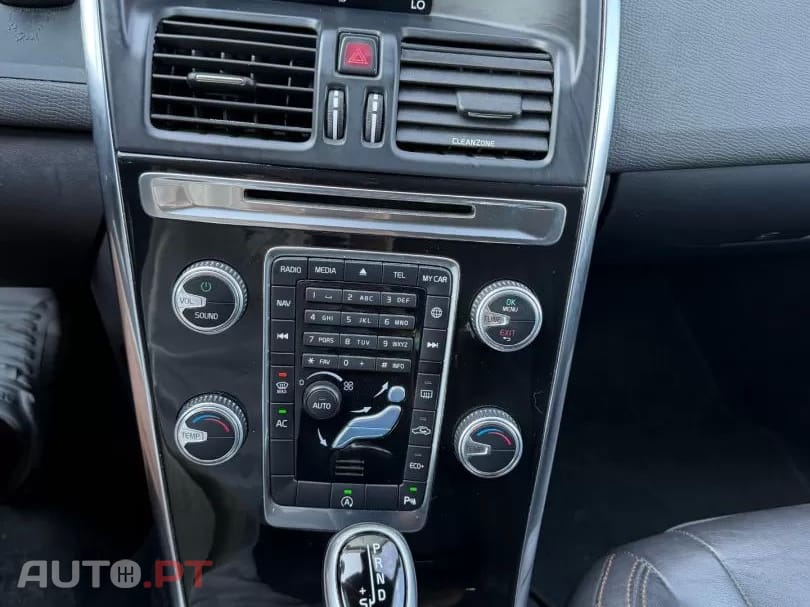 Volvo XC60 2.0 D3 Dynamic Edition Geartronic