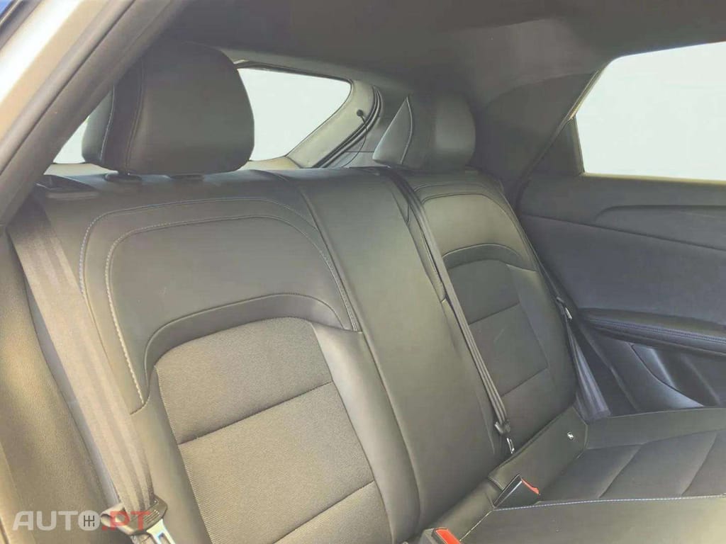 MG MG4 51 kWh Standard