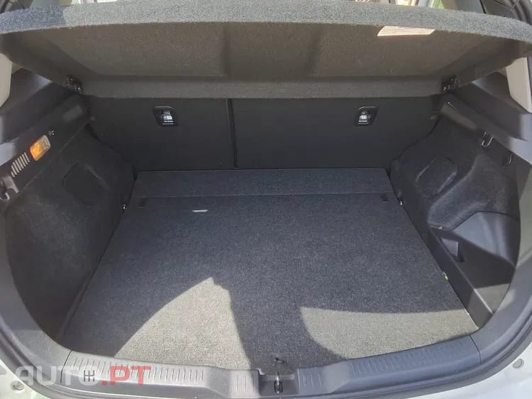 Toyota Auris 1.8 HSD Confort Pack Style CVT