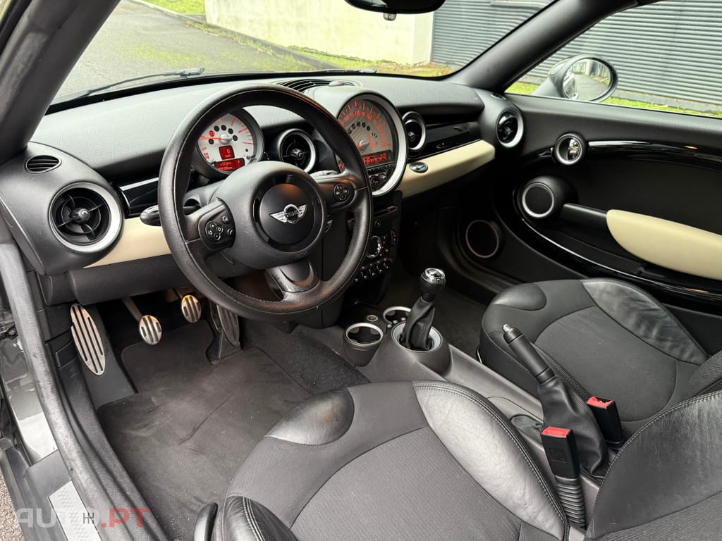 MINI Coupé Cooper SD