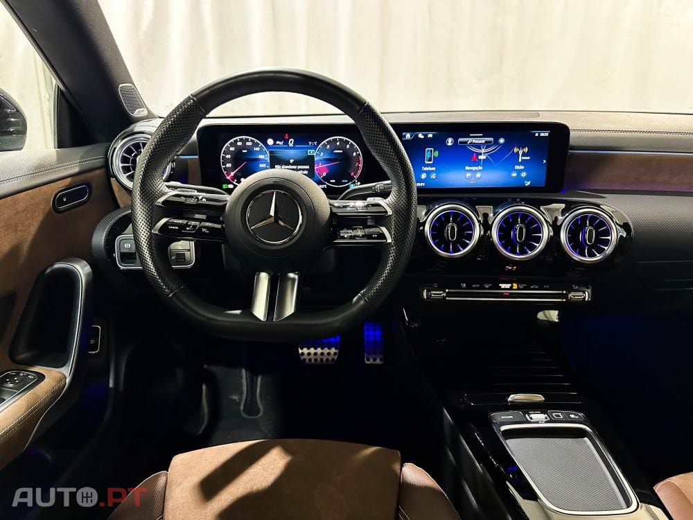 Mercedes-Benz CLA 200 7G-DCT AMG Line Advanced Plus