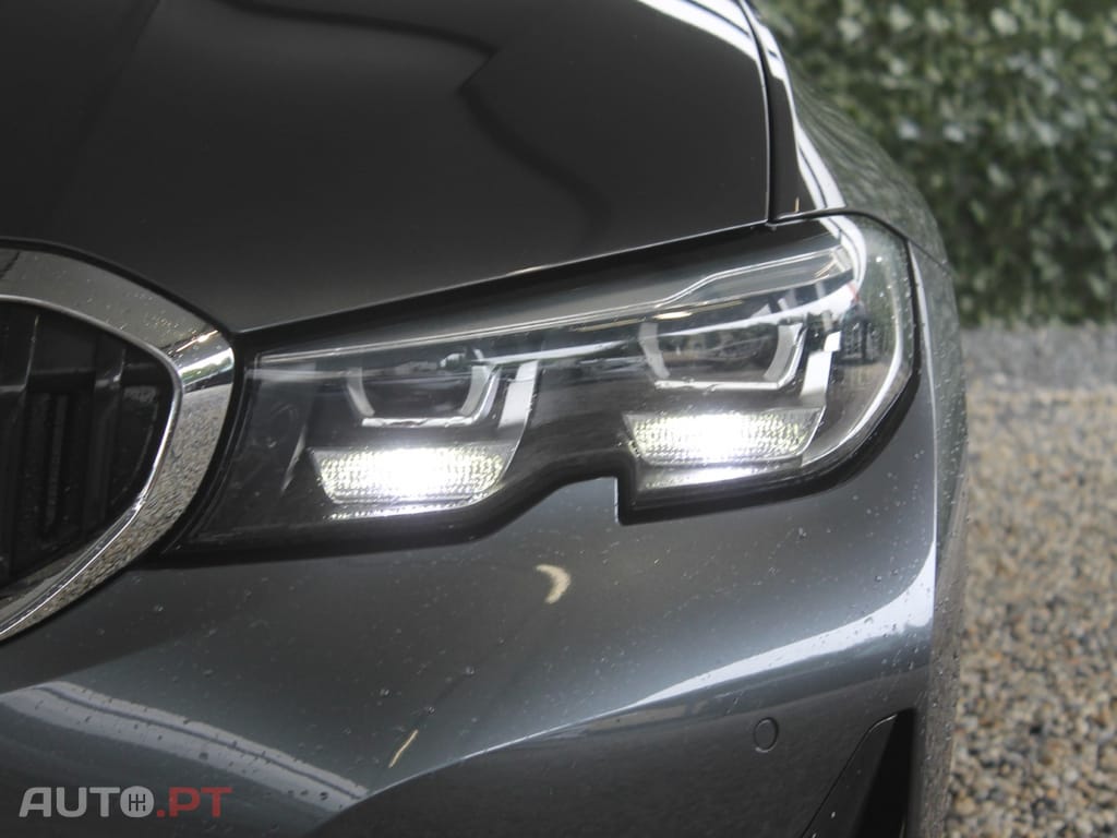 BMW 330 e Corporate Edition Auto