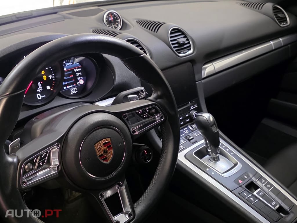 Porsche 718 Boxster 2.0 PDK