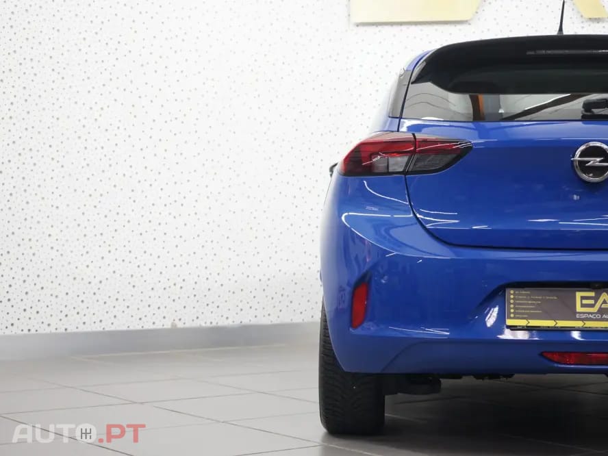 Opel Corsa 1.2 Edition — fotografia 39