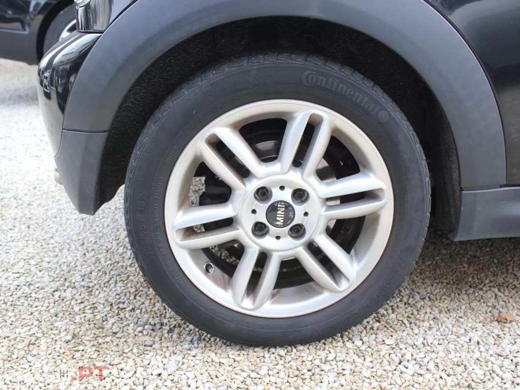 MINI Cooper Cooper D