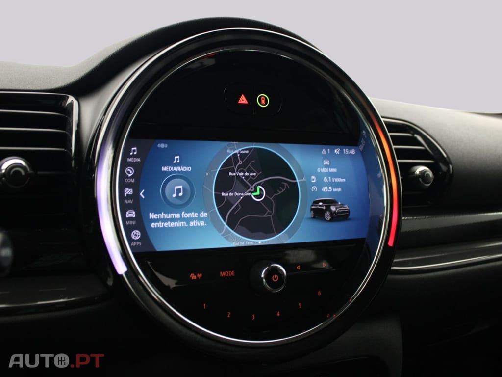 MINI Clubman ONE D 1.5 D AUTO I.V.A DEDUTÍVEL